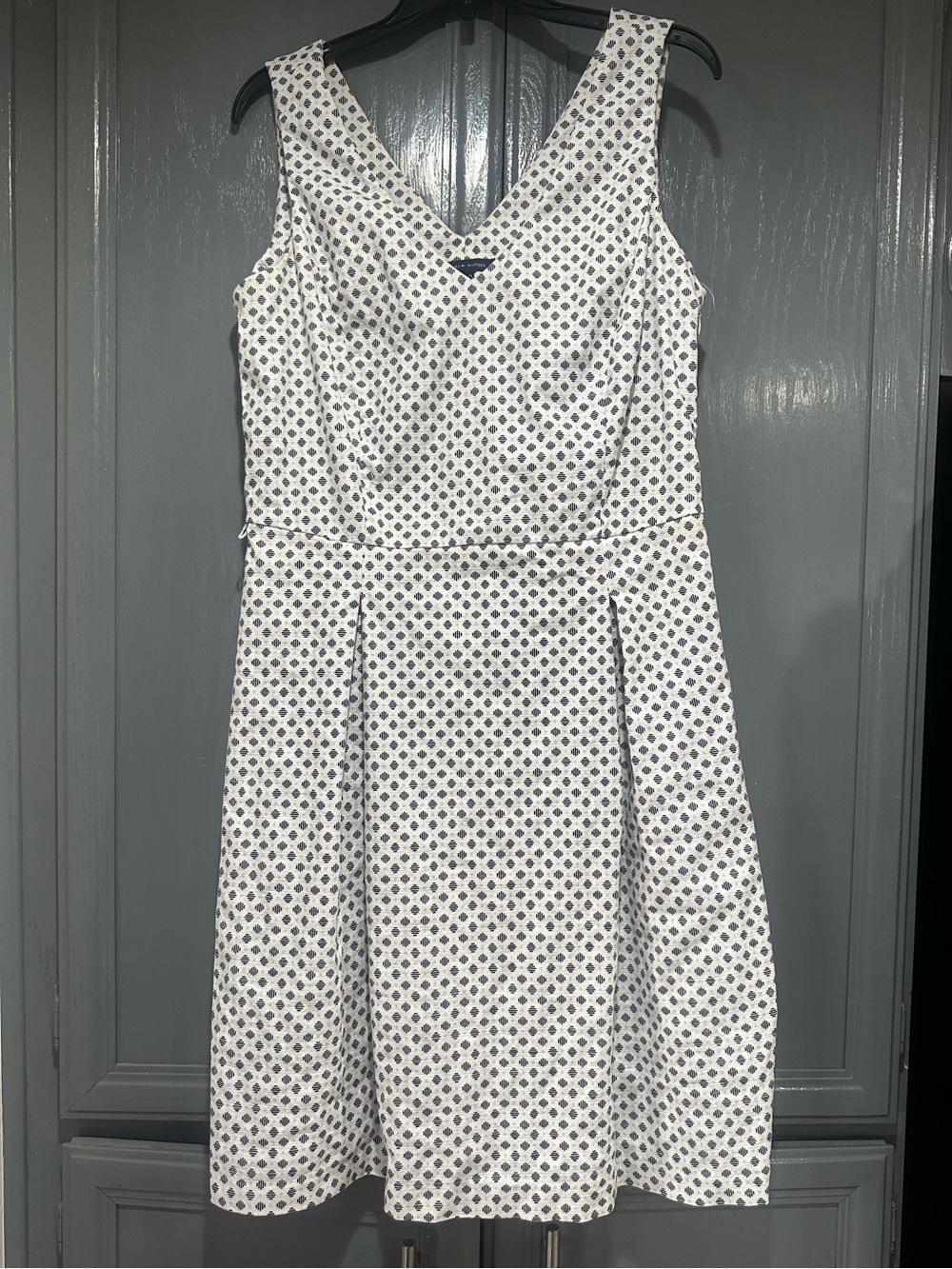 Tommy Hilfiger White Sleeveless Mini Dress with Navy Dot Print 4